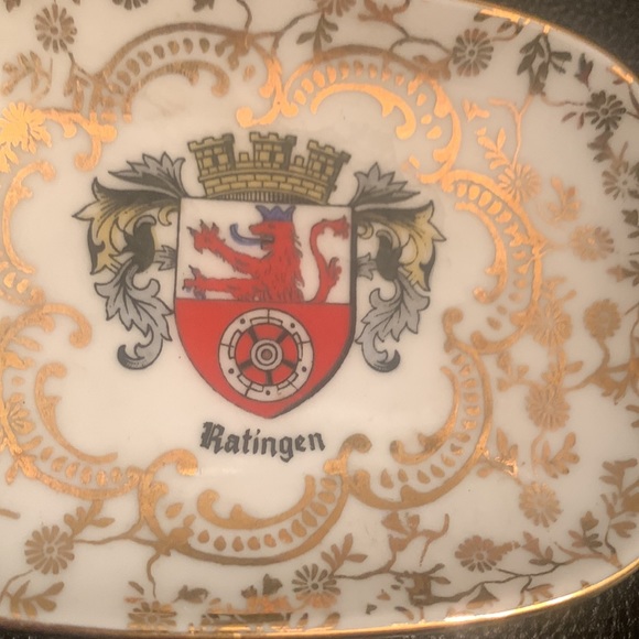 Antique Perfect lil trinket dish - Germany - Picture 3 of 6